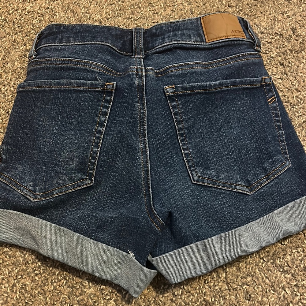 Size 0 Aero jean shorts.